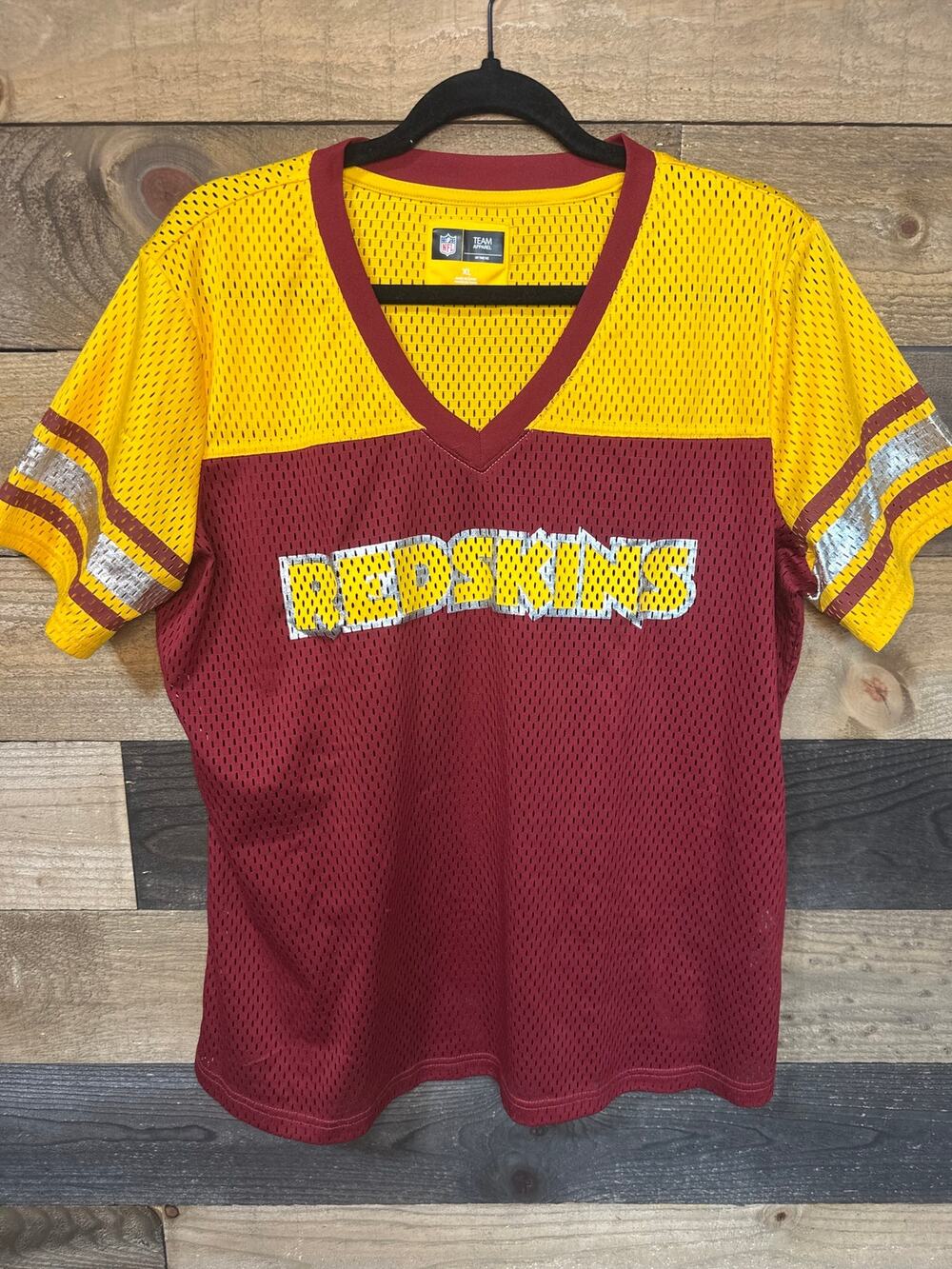 Washington Redskins Football Jersey Size XL EUC